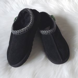 UGG Tasmen slippers
